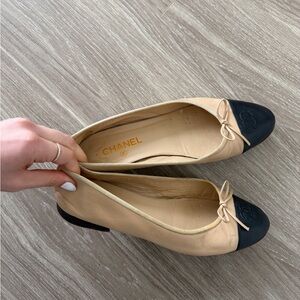 CHANEL Women's Tan and Black Ballet Flats